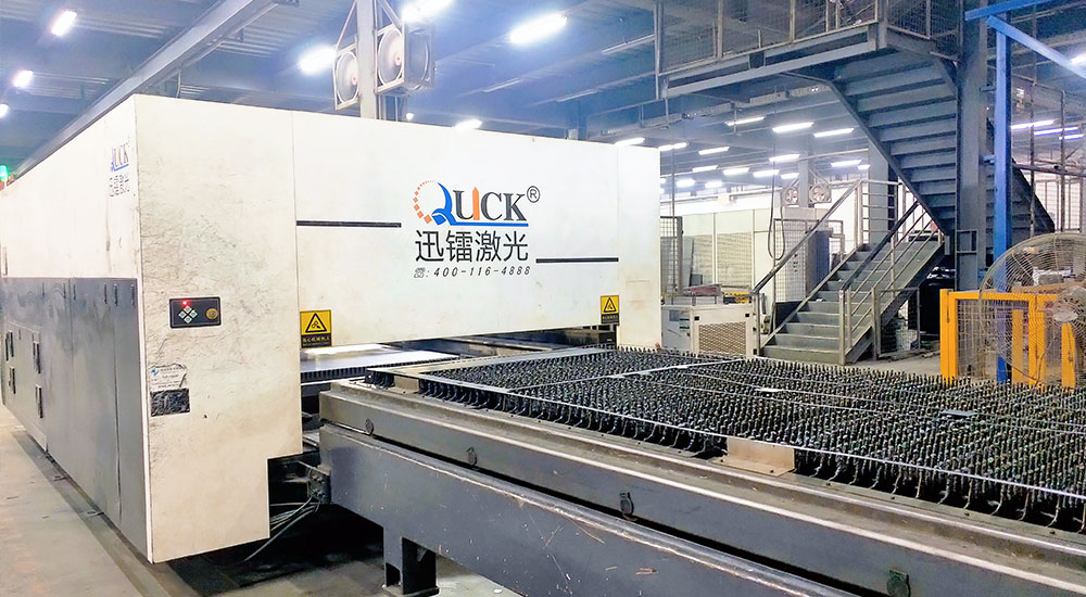 laser cutting machine (2)